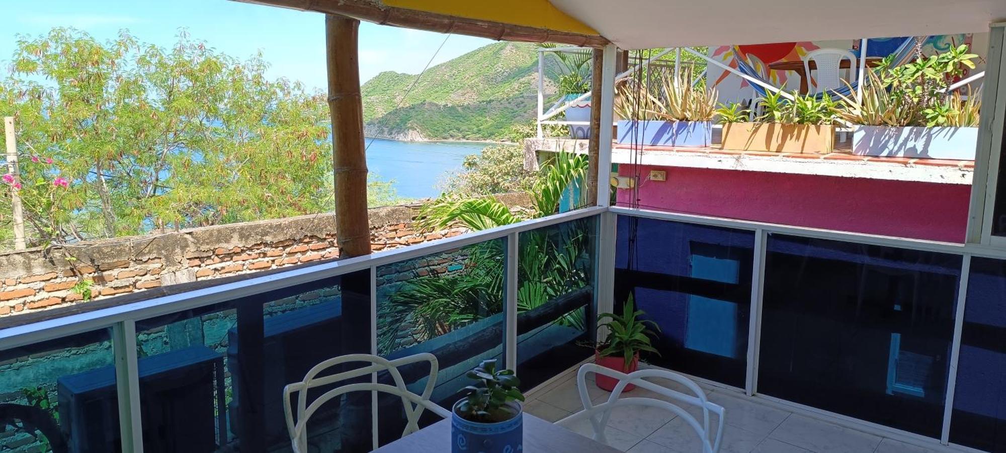 Apartahostal Tayrona Colors Hostal