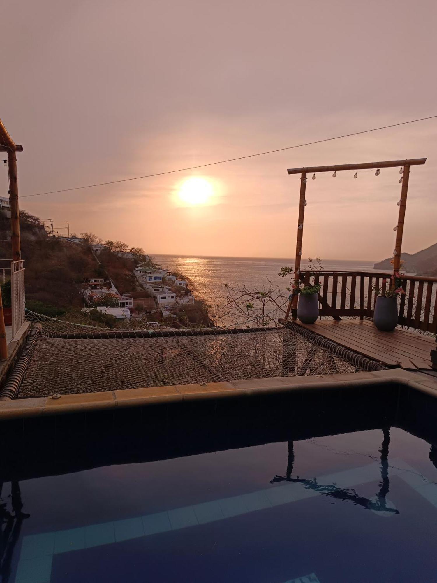 Tayrona Colors * Taganga