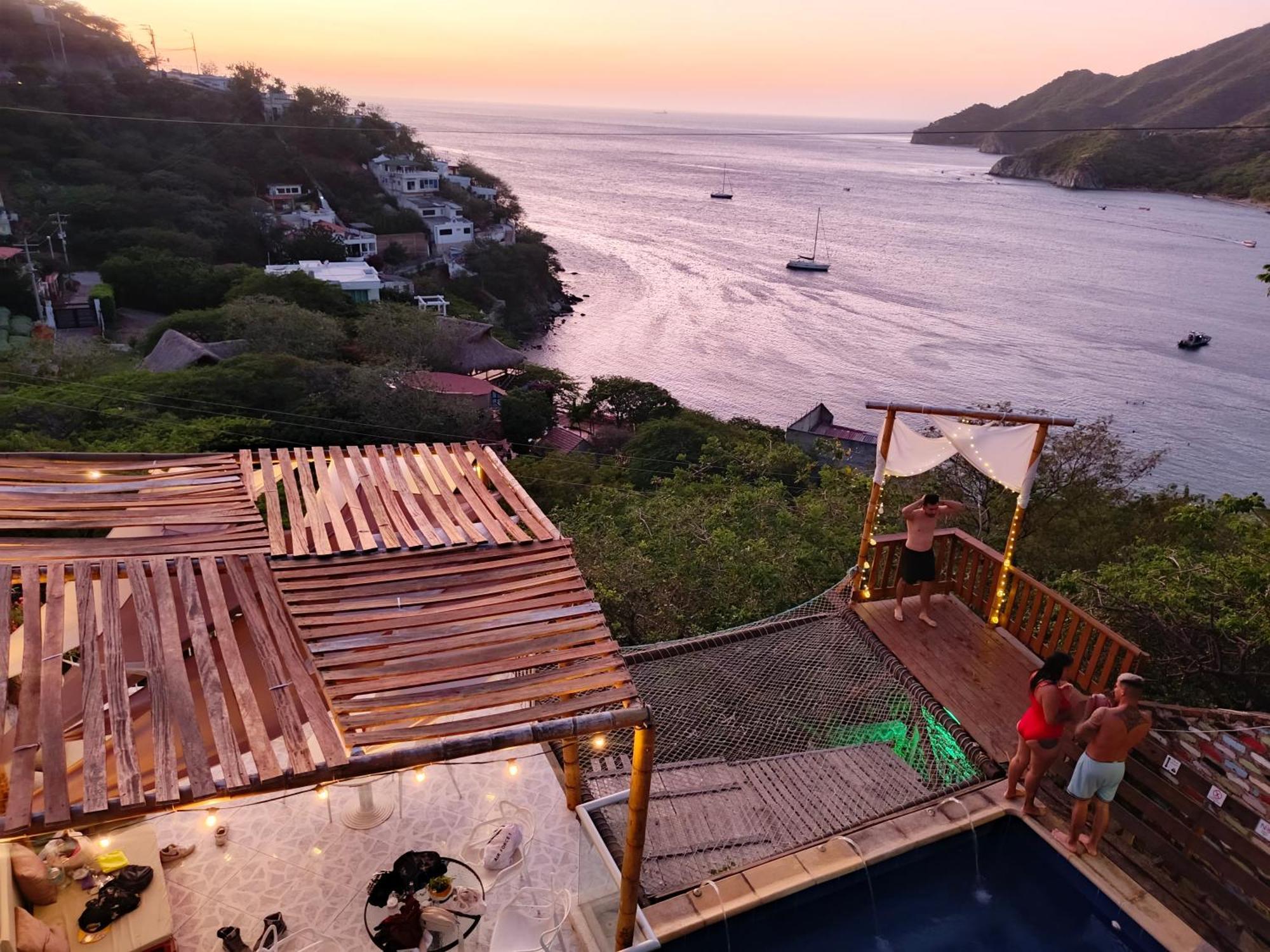 Tayrona Colors Albergue Taganga