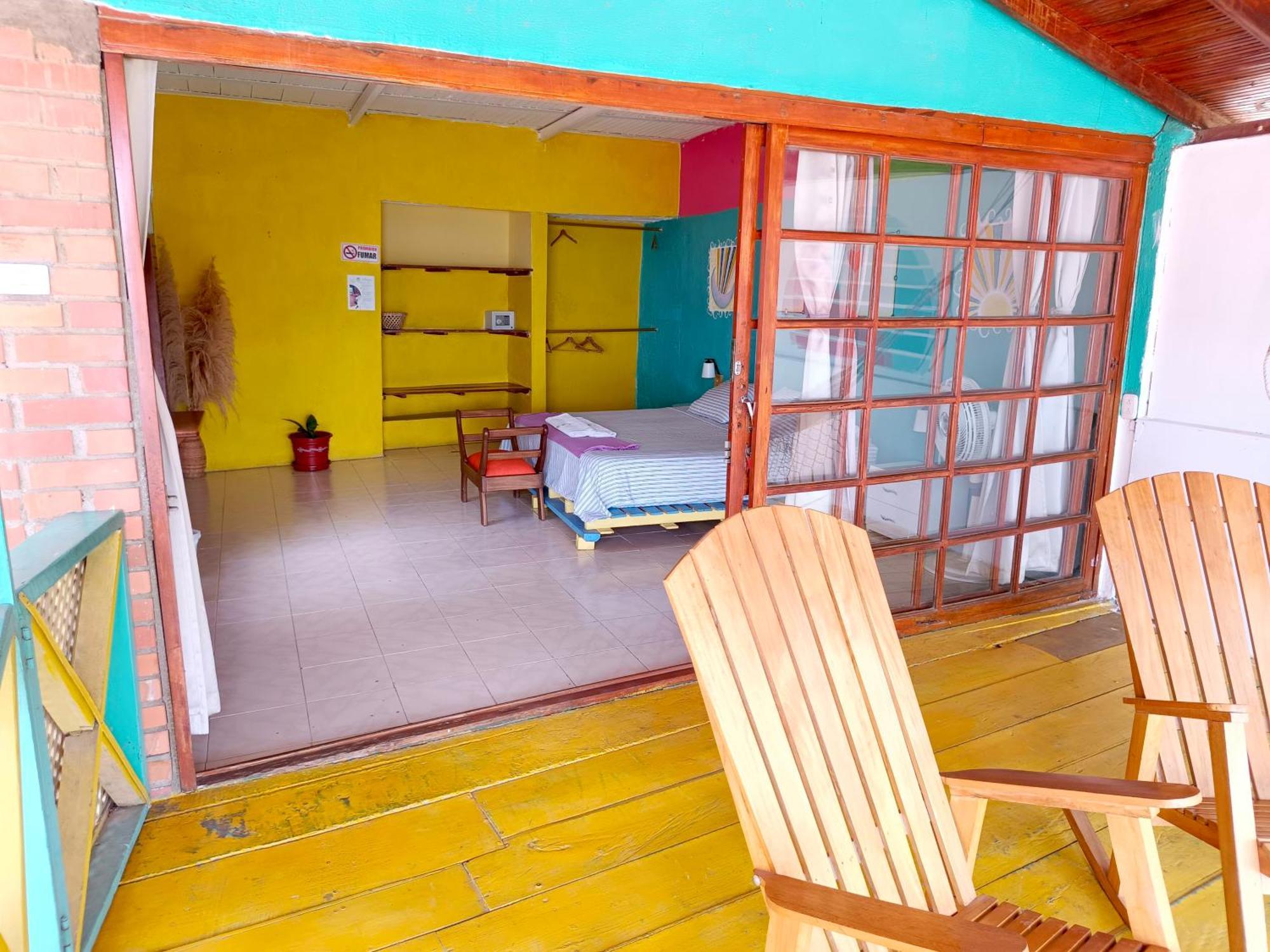 Apartahostal Tayrona Colors * Taganga